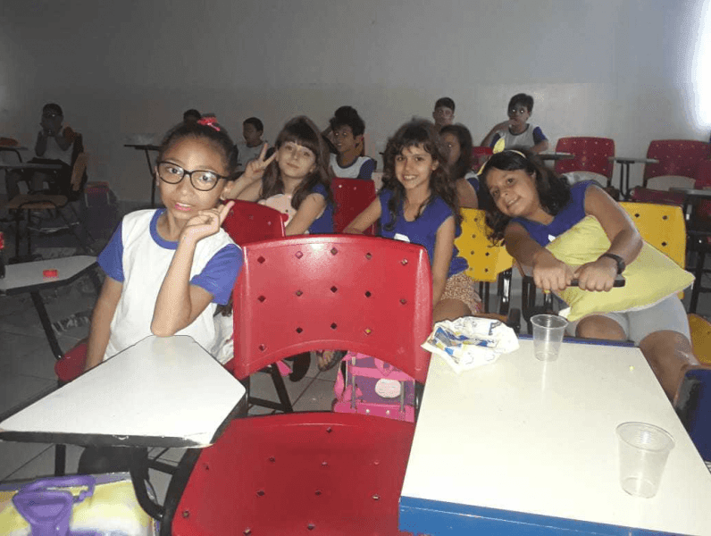 Assistindo a Up - Altas Aventuras