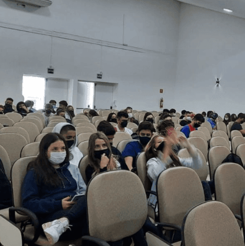 Gincana de volta às aulas!