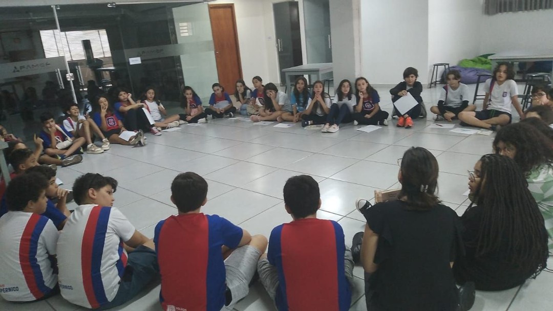 Roda de Leitura no Fundamental II