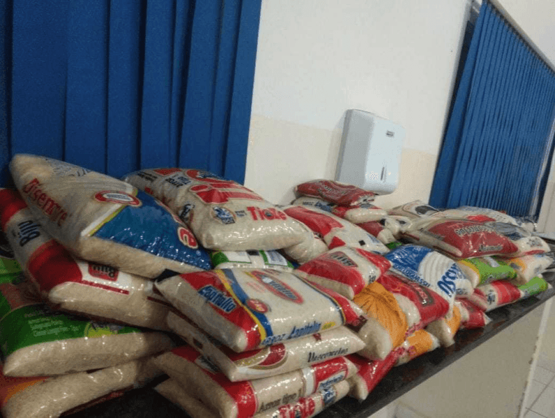 Prova de doação de alimentos na Festa da Família!